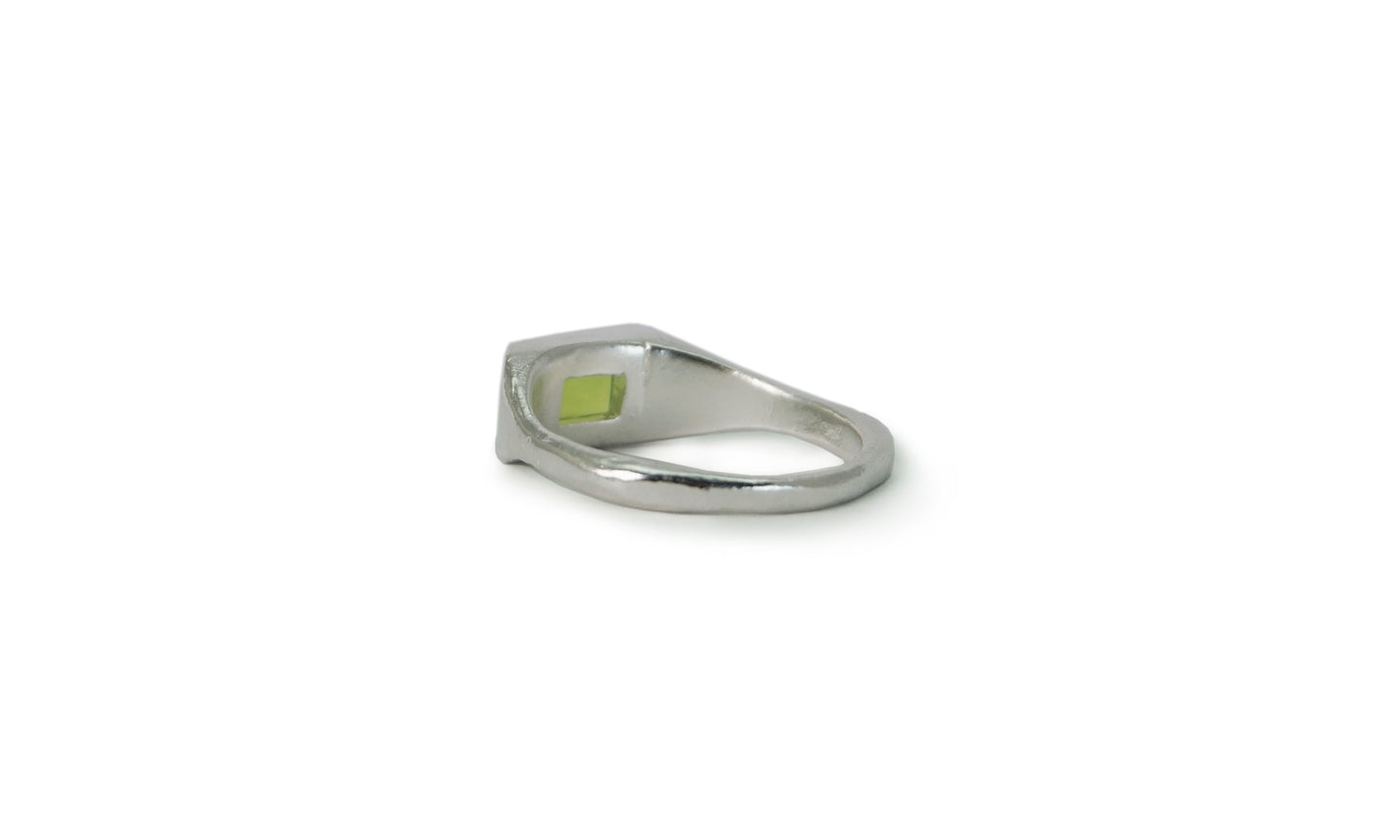 LIL-1 | BUTTON CAB GEMSTONE RING