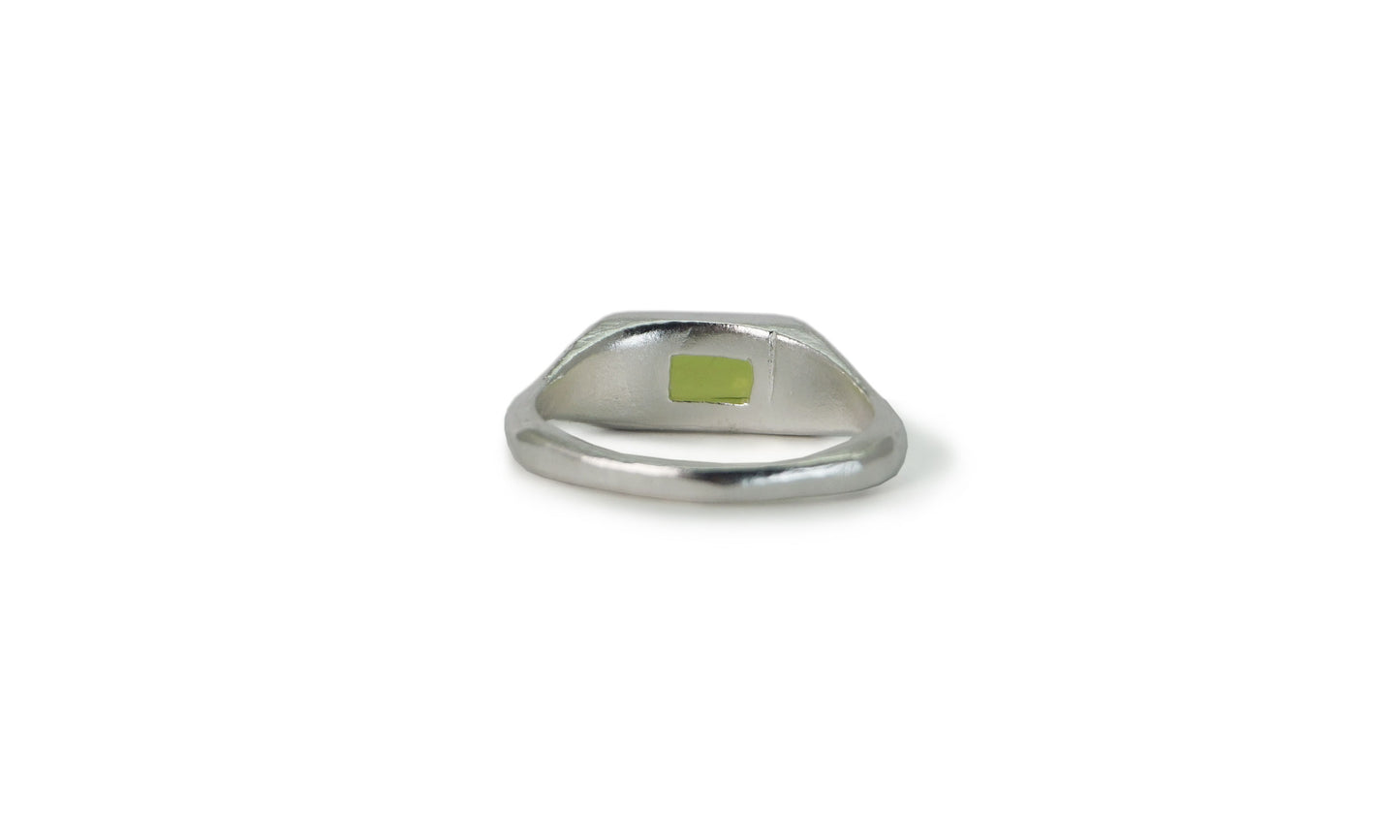 LIL-1 | BUTTON CAB GEMSTONE RING