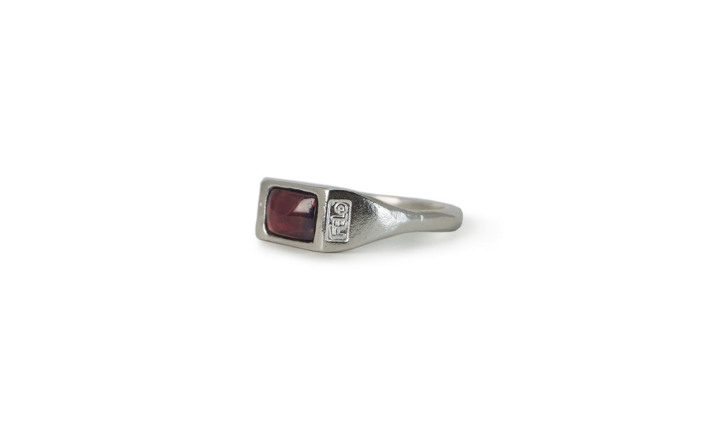 LIL-1 | BUTTON CAB GEMSTONE RING