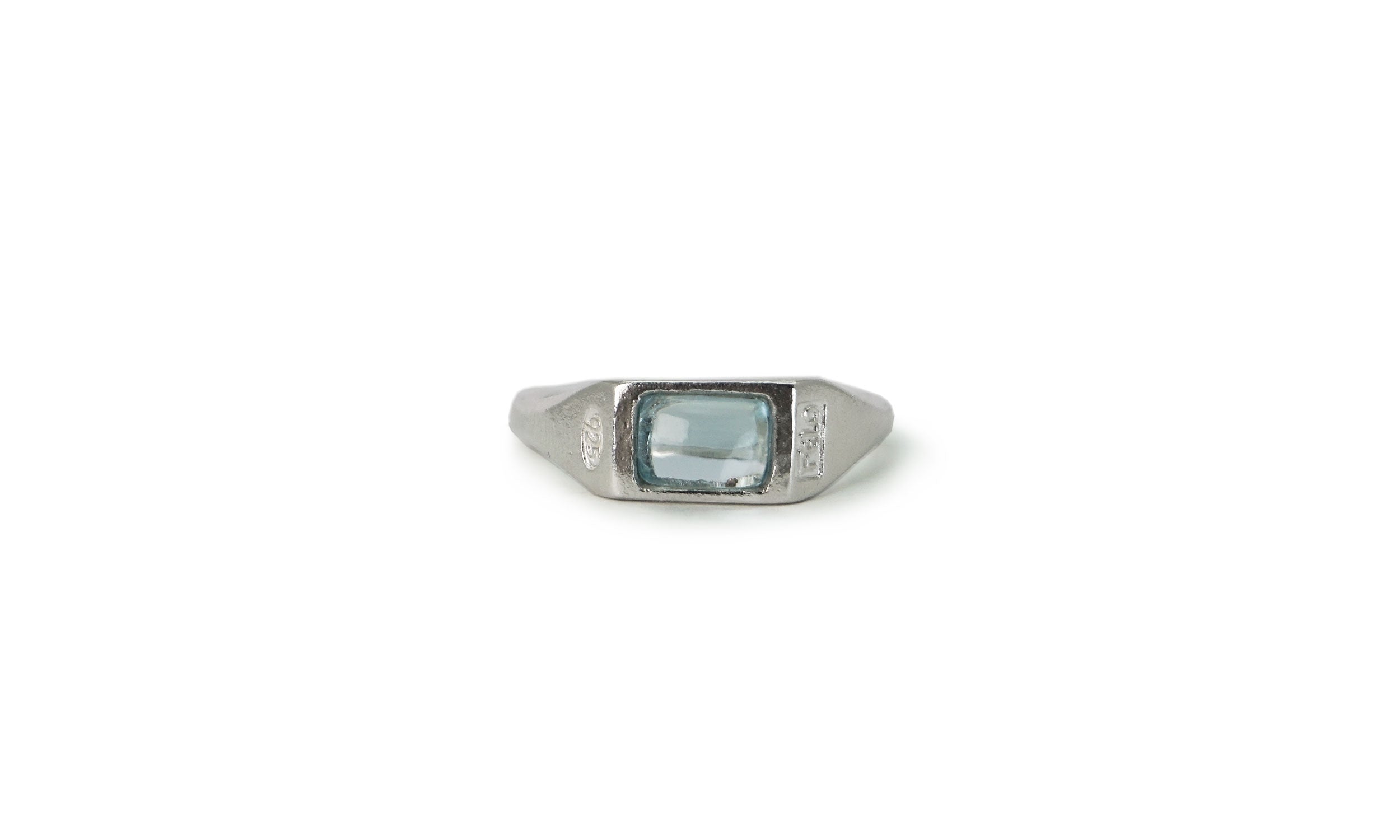 LIL-1 | BUTTON CAB GEMSTONE RING