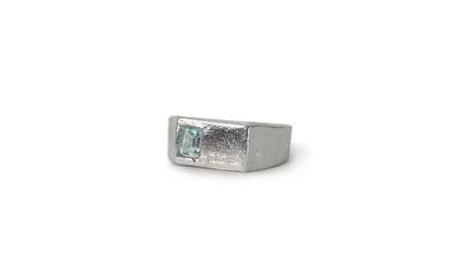 IKUT | CHUNKY GEMSTONE SIGNET RING