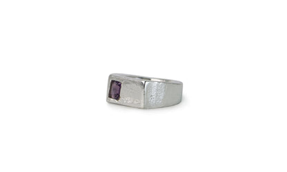 IKUT | CHUNKY GEMSTONE SIGNET RING