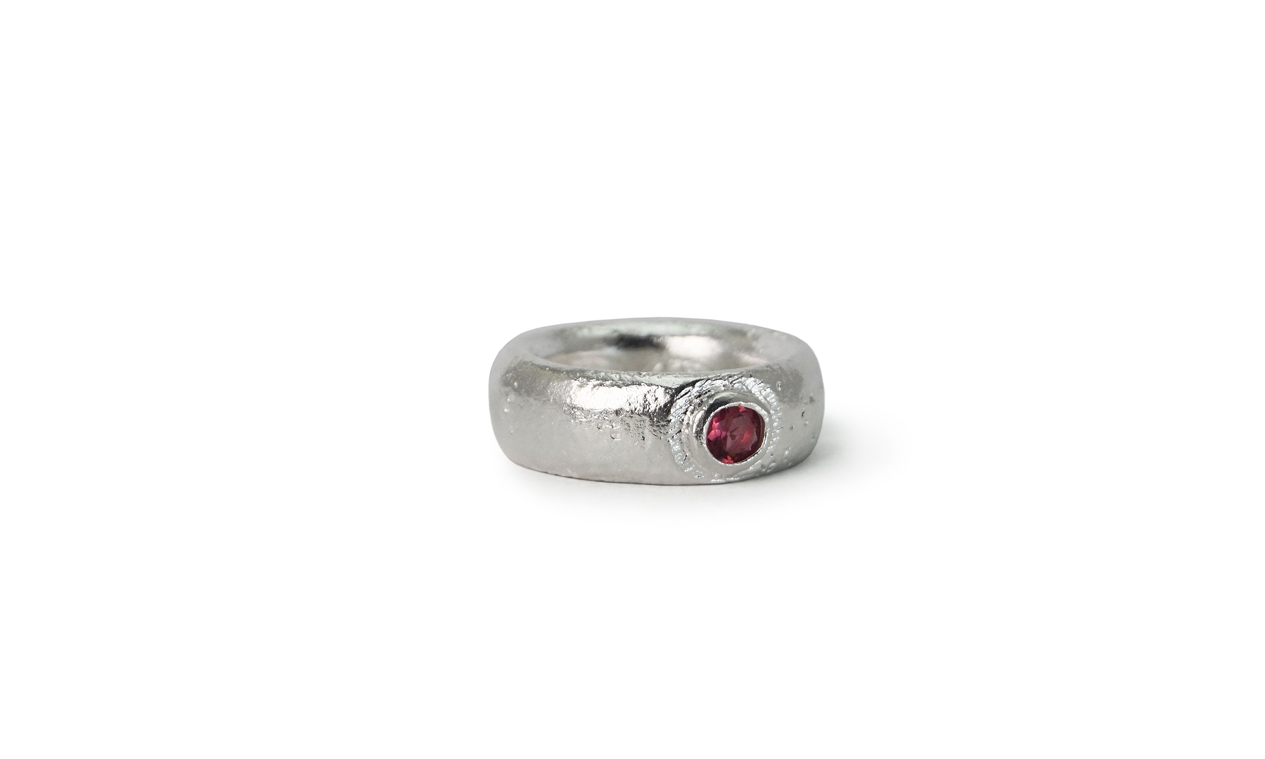 SUMPAH | SINGLE GEMSTONE SILVER BAND