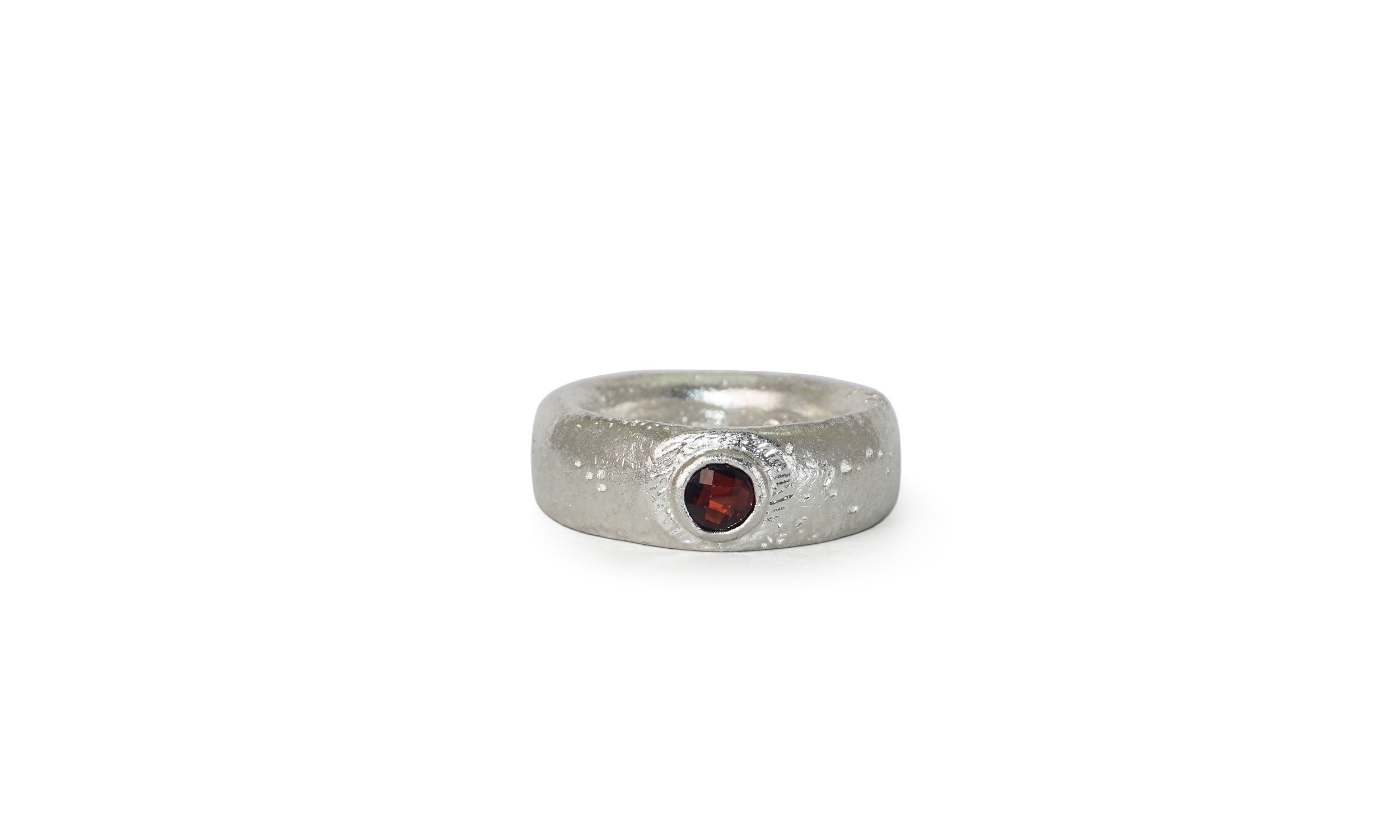 SUMPAH | SINGLE GEMSTONE SILVER BAND