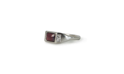 LIL-1 | BUTTON CAB GEMSTONE RING