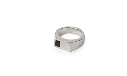 IKUT | CHUNKY GEMSTONE SIGNET RING
