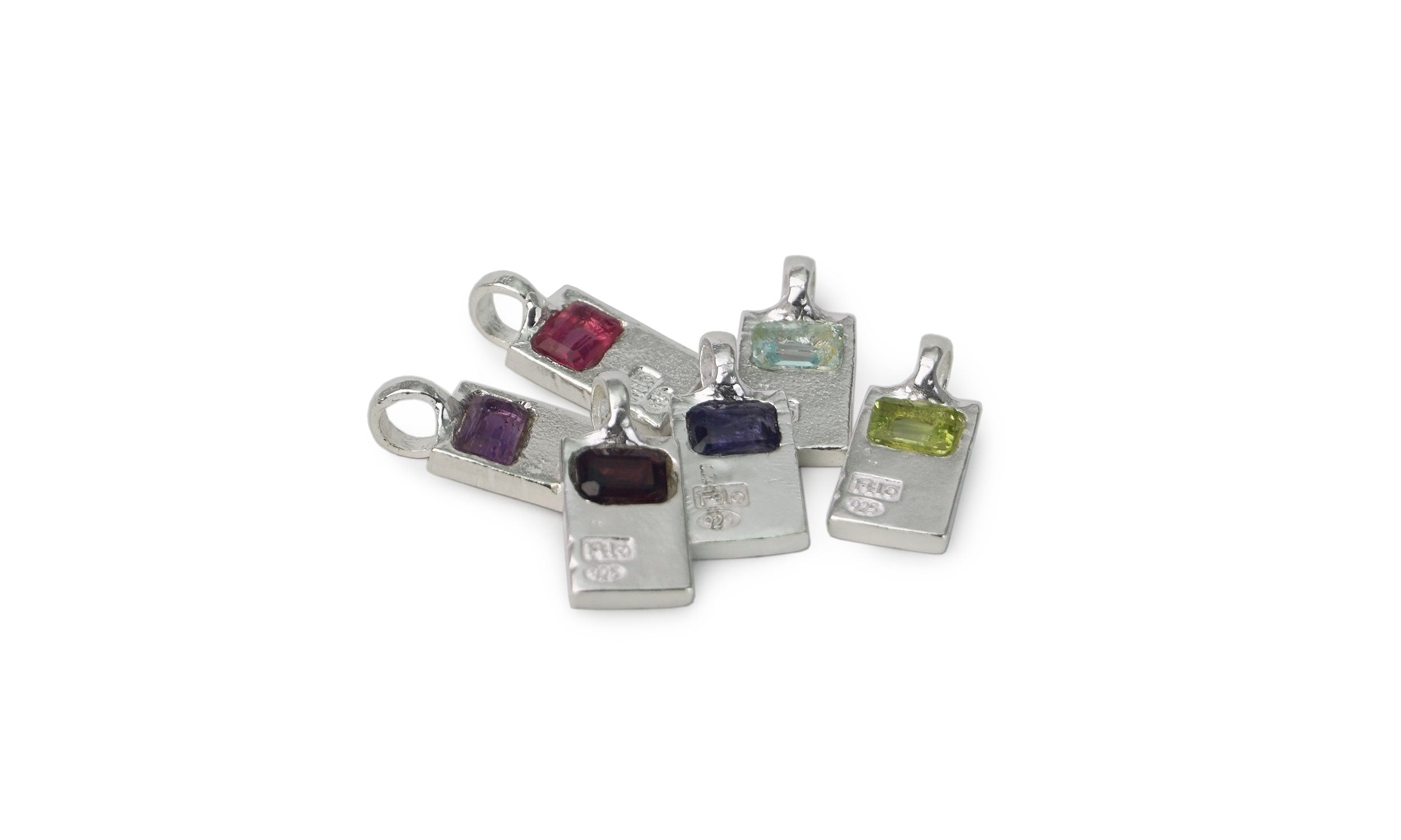 IKUT | FACETED GEMSTONE PENDANT