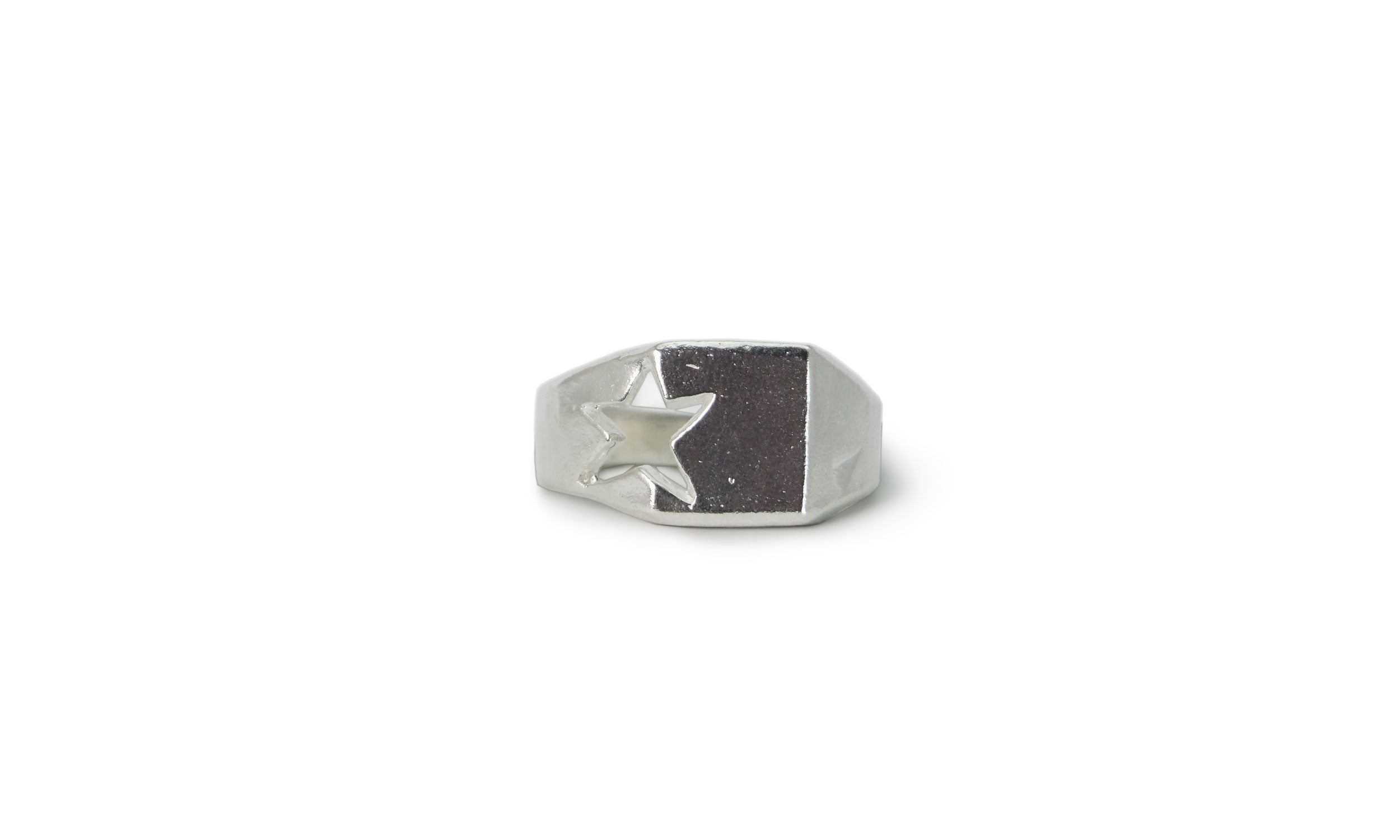 SCHLICE | CUTOUT SILVER SIGNET RING