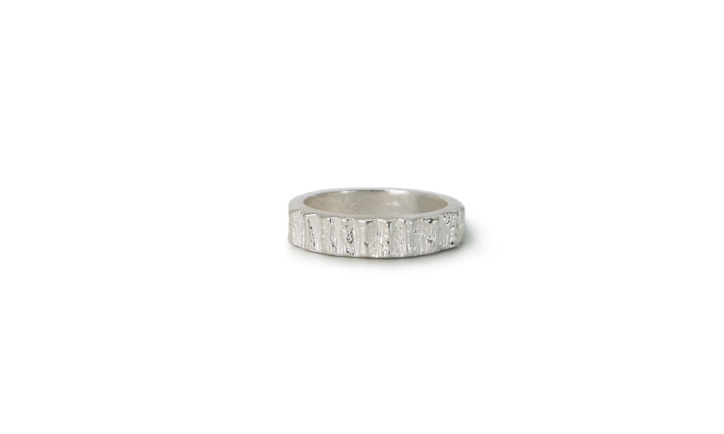 GIGI SLIM | TEXTURED SILVER BAND