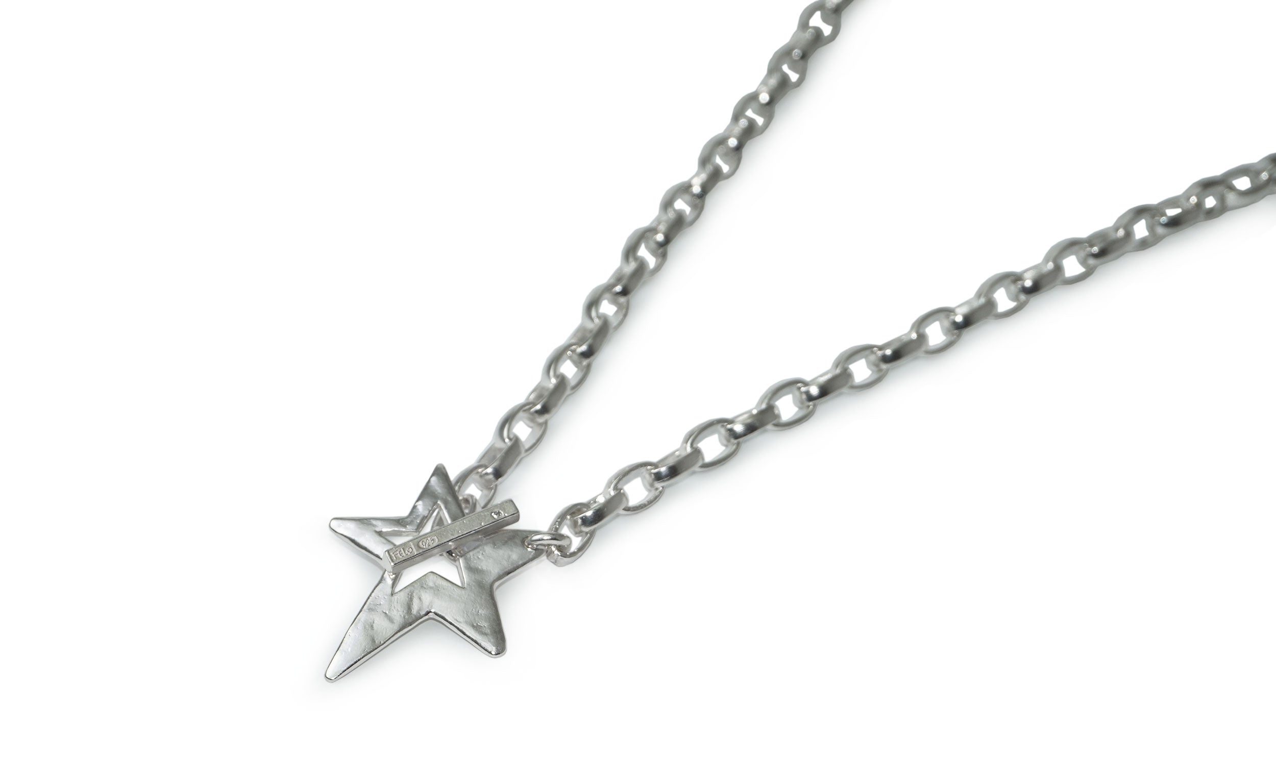 STERN | T-BAR STAR CHAIN